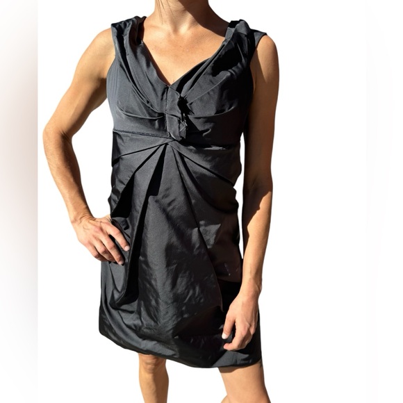 Marc Jacobs Sz 4 Black Draped Silk Bubble Hem Dress - Picture 3 of 8